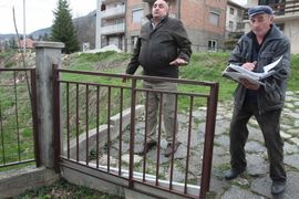 Dio objekta "nikao" na komšijinoj parceli