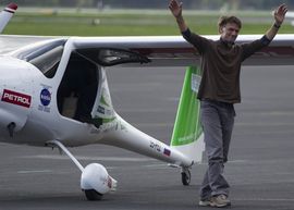 Slovenački pilot malim avionom poletio na Sjeverni pol