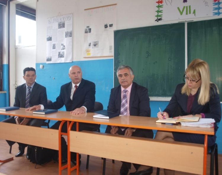 Mutabdžija: Plate prosvjetara biće povećane
