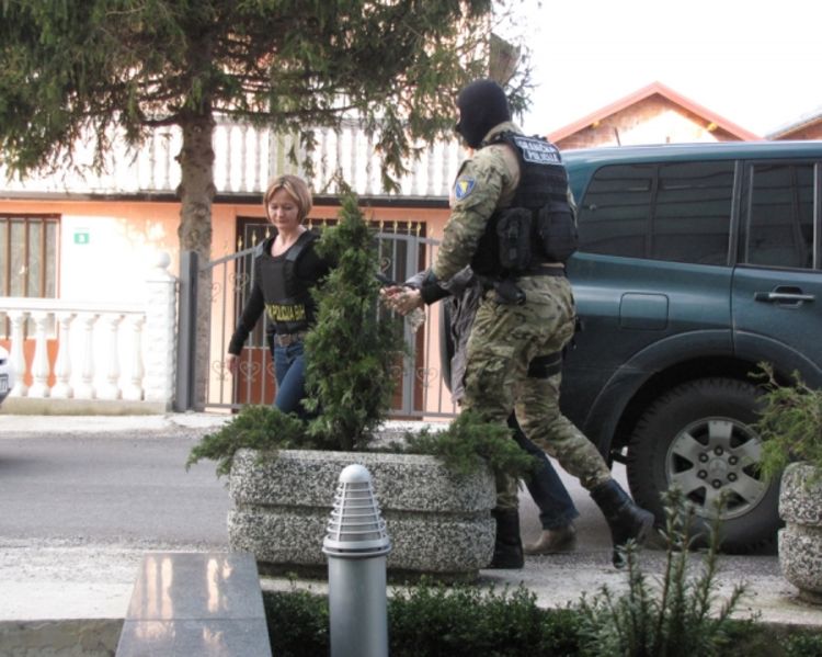 Emigrante sa Kosova prebacivali u EU, 17 uhapšenih