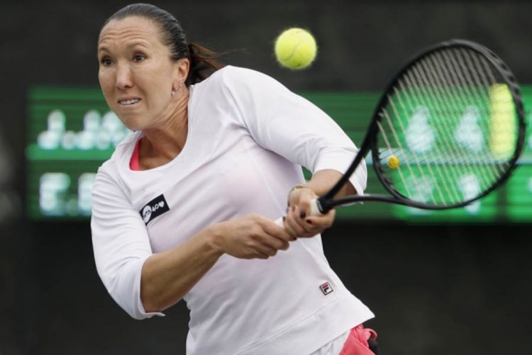 Jankovićeva u polufinalu poslije 500. pobjede u karijeri