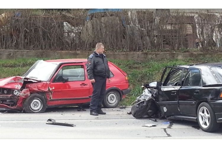 Povrijeđeni u nezgodi u Rakovici otpušteni iz bolnice