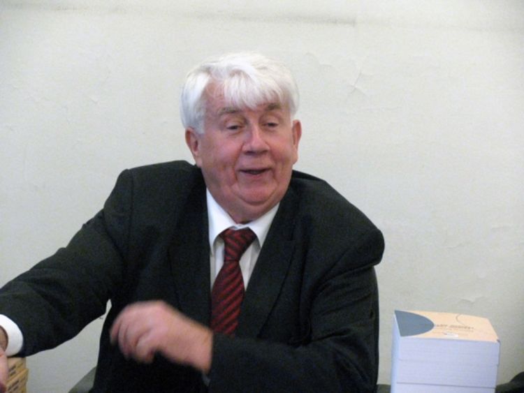 Remetić: Srpski jezik je ugrožen koliko i narod