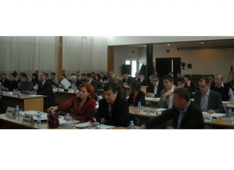 Novim kreditom izmiruju ranija zaduženja