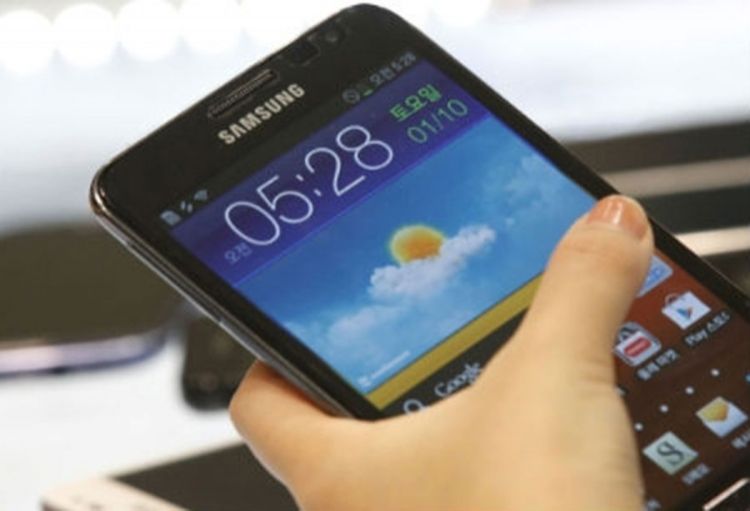 Samsung predstavio Galaksi Mega uređaje