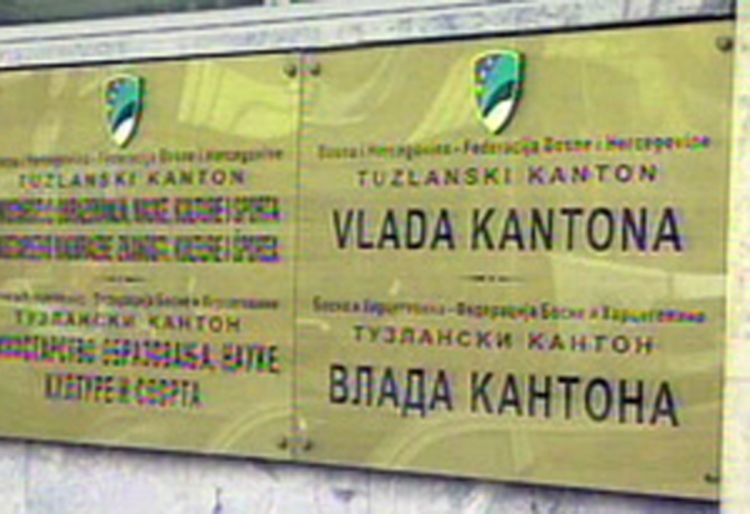 Zaposleni MUP-a Tuzlanskog kantona najavili proteste