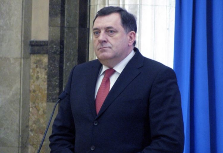 Dodik: Čavić treba da se izvini srpskom narodu