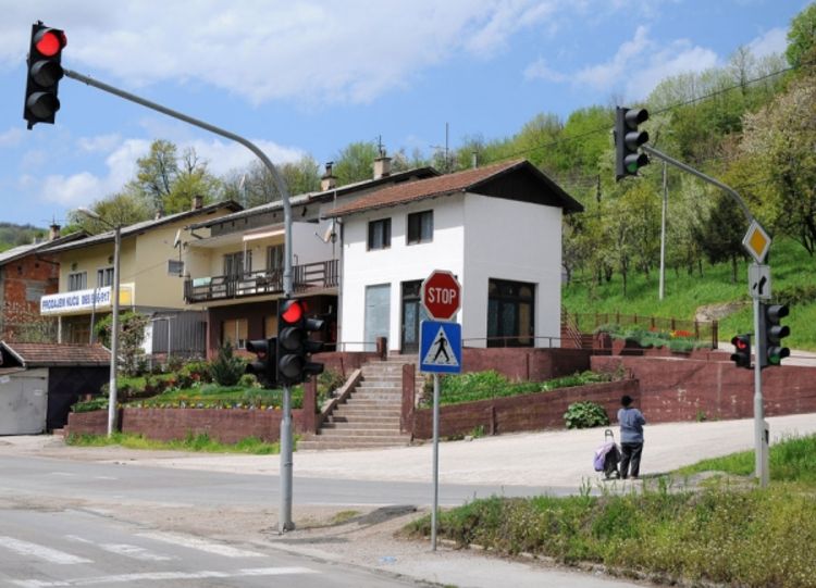 Semafor gase vikendom