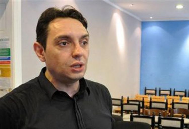 Aleksandar Vulin podnio ostavku