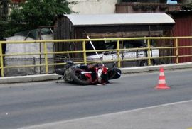 U sudaru u Gračanici teško povrijeđen motorista
