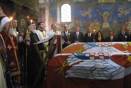 Patrijarh Irinej služio opelo kraljici Aleksandri