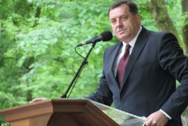 Dodik: Zločin ne smijemo i nećemo zaboraviti