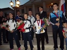 Andrićgrad dočekao osvajače medalja: Ovacije za karatiste