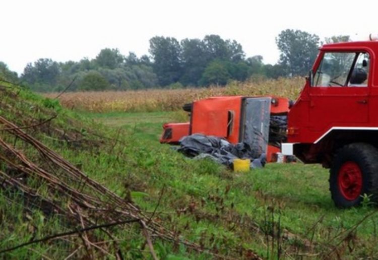 Tragedija nakon prvomajskog izleta: Dvije osobe poginule, devetoro djece povrijeđeno