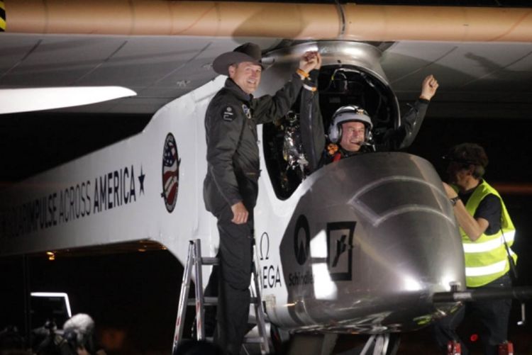 Solarni avion doletio iz Kalifornije u Arizonu