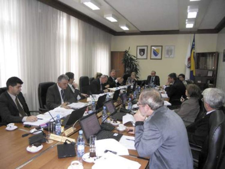 Za plate bivših ministara 142.000 KM