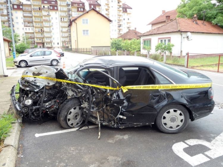 Put Bijeljina - Zvornik: Mladići poginuli u direktnom sudaru