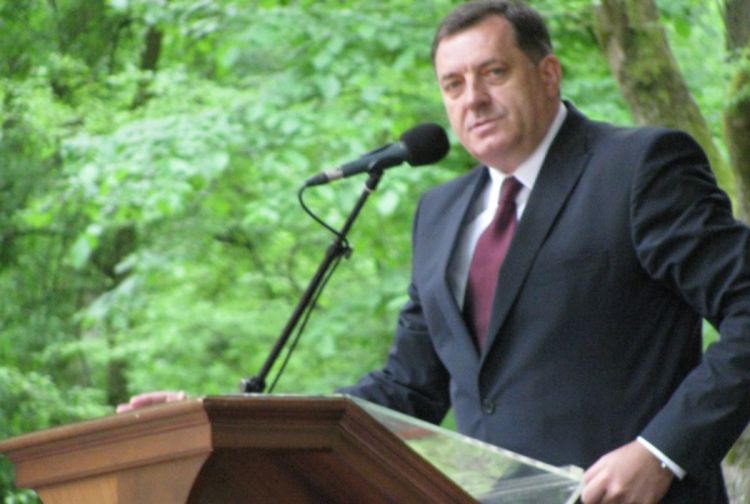 Dodik: Zločin ne smijemo i nećemo zaboraviti