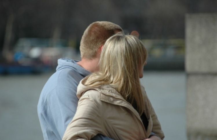 Momak i djevojka zbog ljubavi skočili u rijeku
