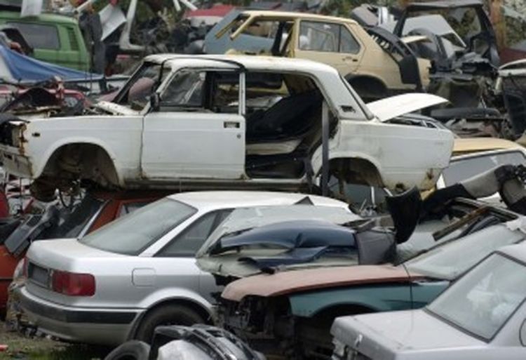 Sa otpada oduzeto 78 automobila