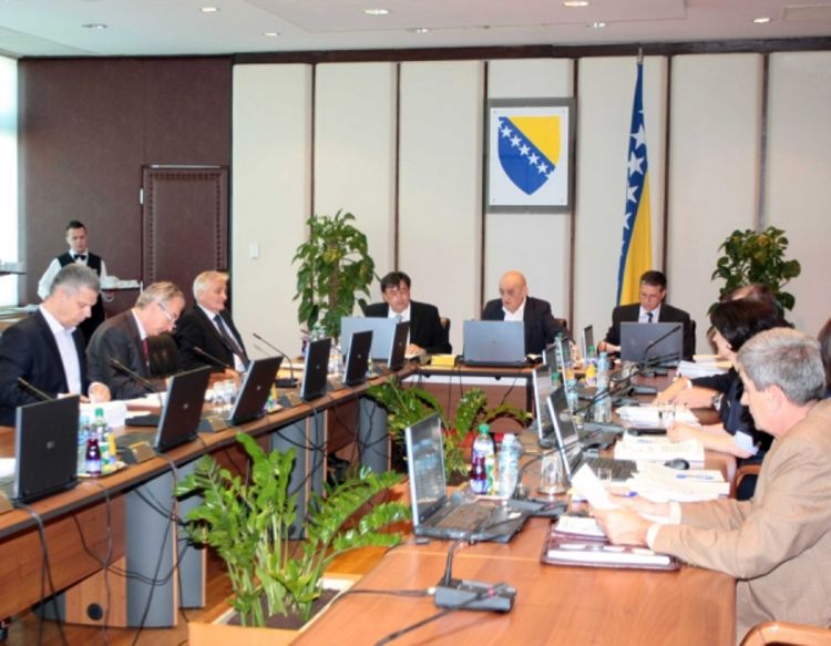 Sjednica prekinuta zbog JMB