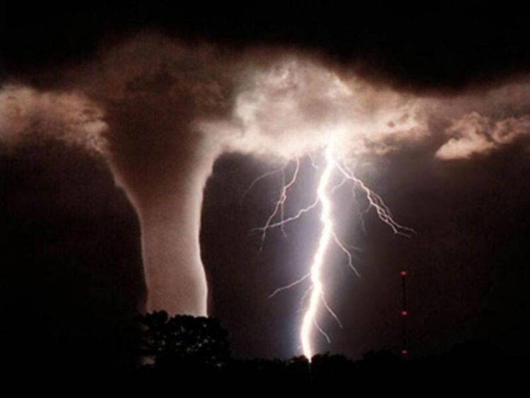  Tornado odnio jedan život