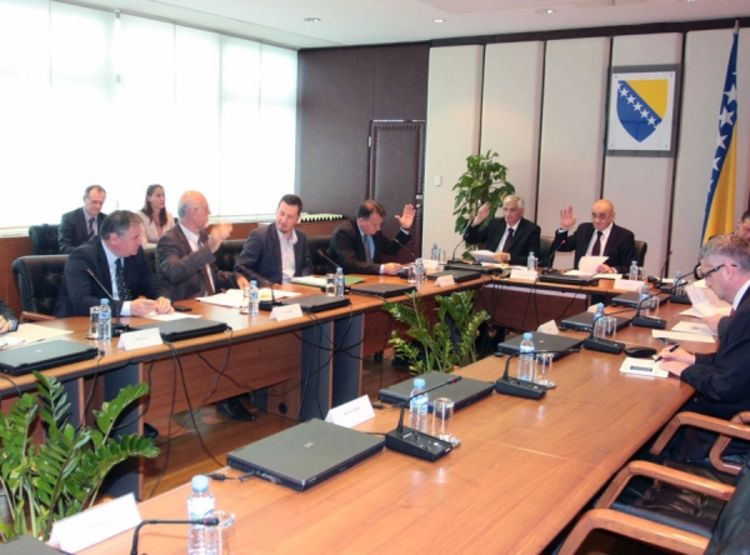 Vlasti ne mogu uticati na uslov MMF-a