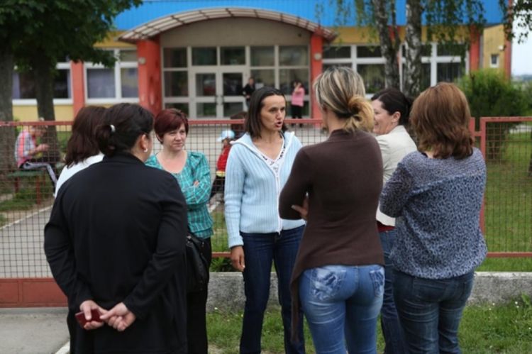 Osumnjičenog profesora pedofila šalju na odmor