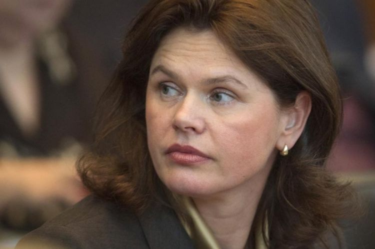 Premijerka zakazala hitan sastanak zbog odbjegle direktorke