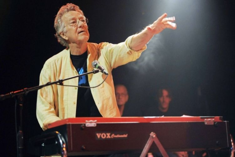 Rej Manzarek - Zatvorila se i druga "vrata"