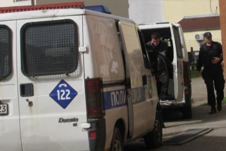 U toku privođenje 7 trgovaca drogom
