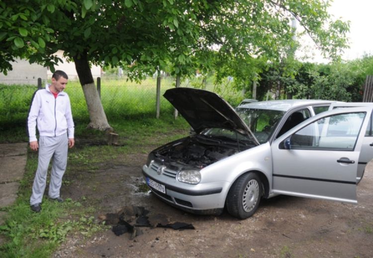 Policija potvrdila: Automobil Bežanovića zapaljen