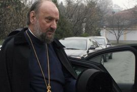 Vladika Hrizostom umjesto Kačavende
