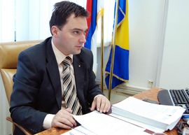 Košarac: Procesuirati zločine ili manje novca za pravosuđe