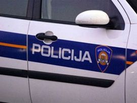 Opljačkana poslovnica Hrvatske lutrije u Slavonskom Brodu