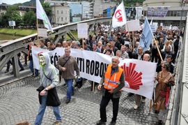 Studenti, građani i članovi NVO protestovali u Sarajevu