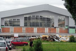 U toku raščišćavanje srušene krovne konstrukcije