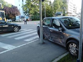 Saobraćajka u centru Banjaluke: Jedna osoba povrijeđena u sudaru tri ...