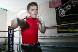 Alvarez prijeti Mejvederu: Spreman sam za tron