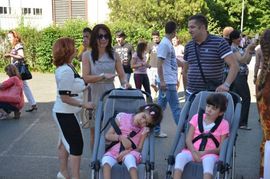 Otvorimo srce za Anđelu i Katarinu Gojić
