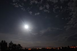 Apsolutno romantično: Mjesec nad Banjalukom