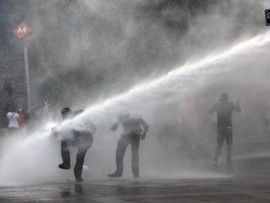 Turska: Opet suzavac i hapšenja