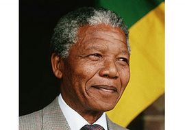 Mandela i dalje kritično