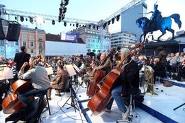 Sve je spremno za proslavu: Hrvatsku još samo sati dijele od ulaska u ...