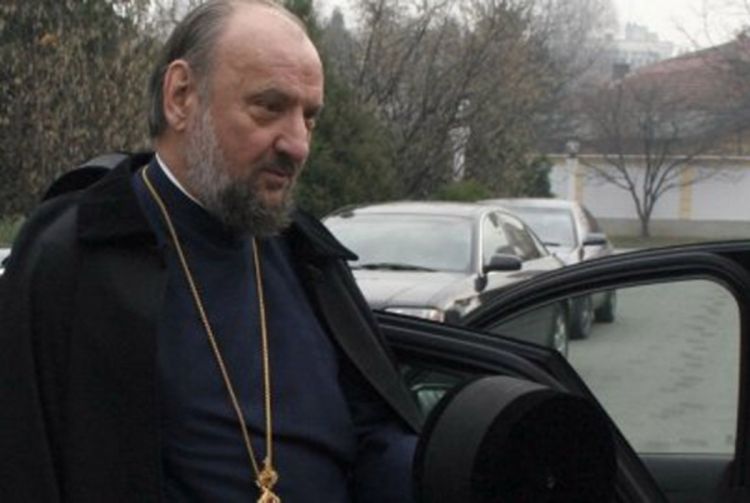 Vladika Hrizostom umjesto Kačavende