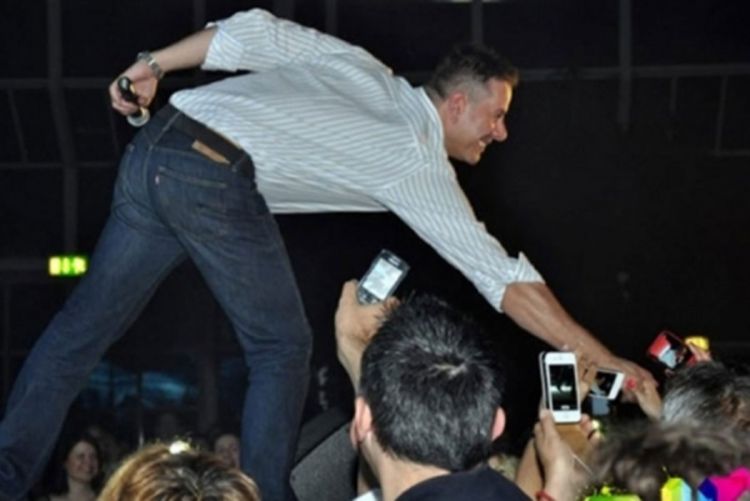 Vlado Georgiev prekinuo koncert zbog djevojke sa Fejsbuka 