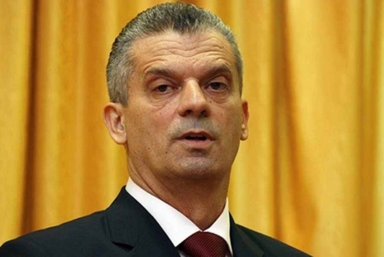 Radončić: Molim vas, pustite 1.500 časnih uposlenika i 250 stranaca