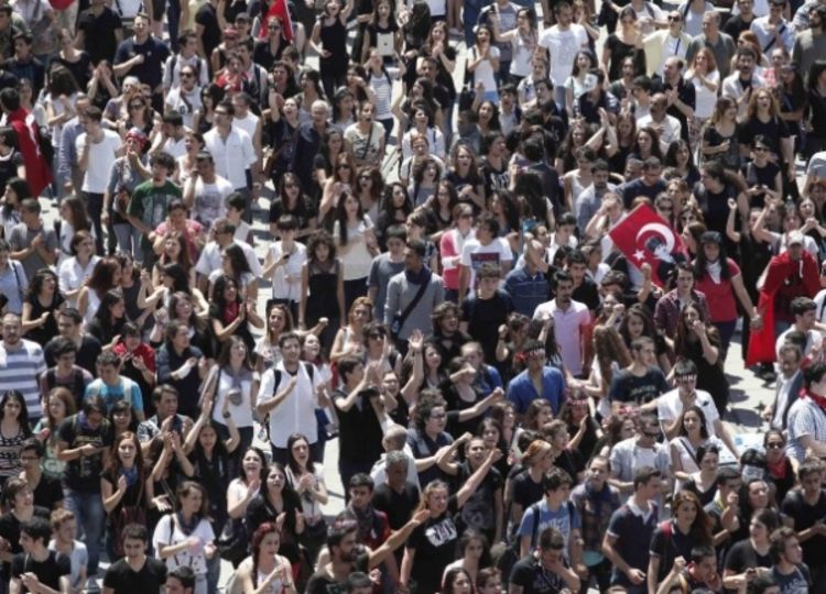 Turski demonstranti zauzeli trg Taksim