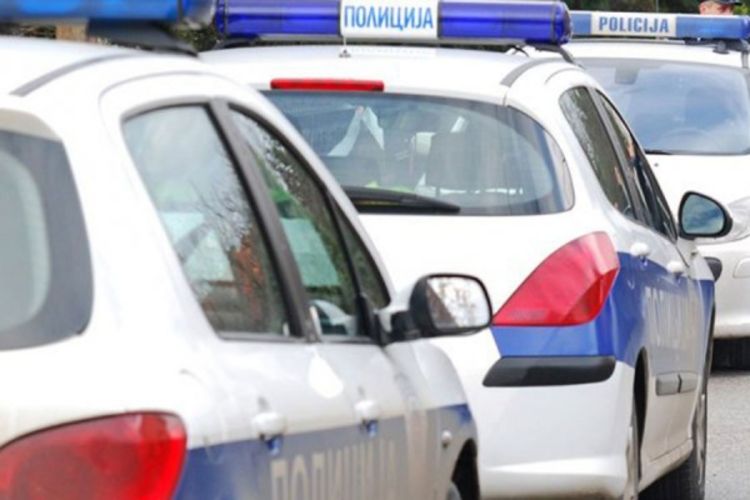 Pacijent stolicom brutalno pretukao ljekara