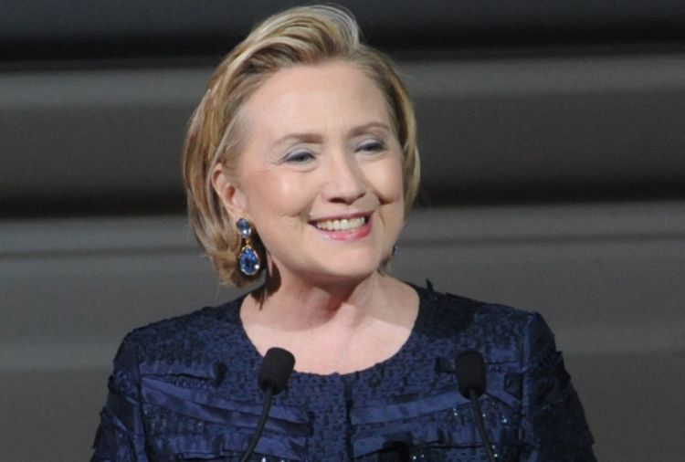 Hilari Klinton skrivala veze ambasadora s maloljetnicama